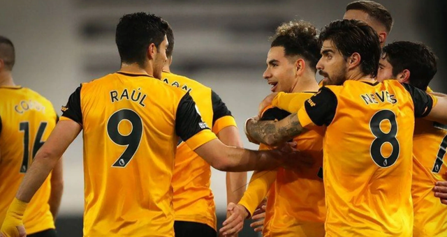 Tarzan：很期待下场打JDG 接下来的目标是拿冠军