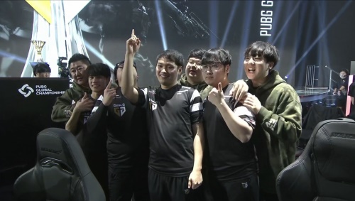 口袋饱饱，Navi今年奖金超百万，甚至有可能翻倍